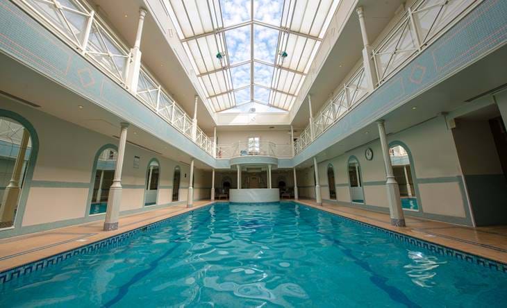 spa day cotswolds