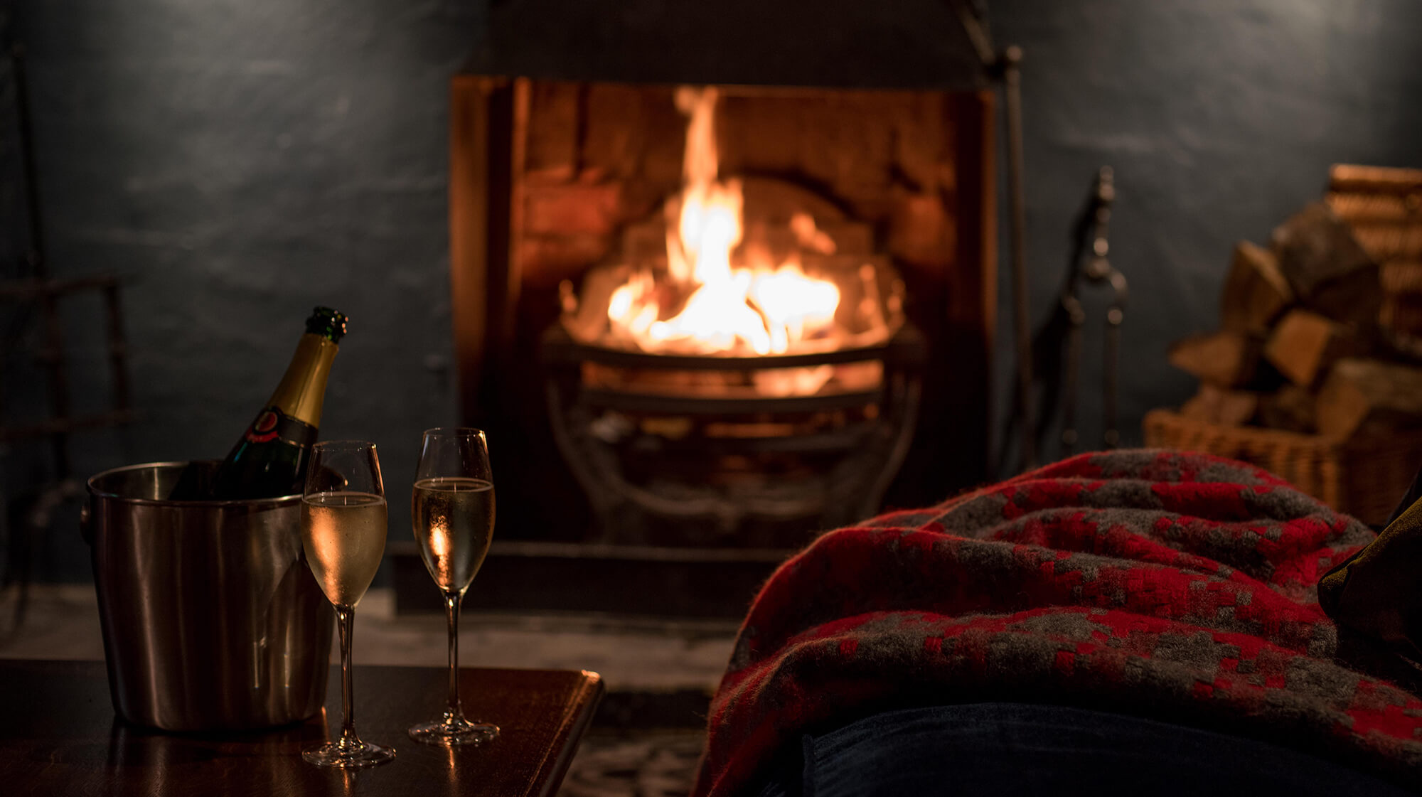 Champagne Fireplace The Lygon Arms 